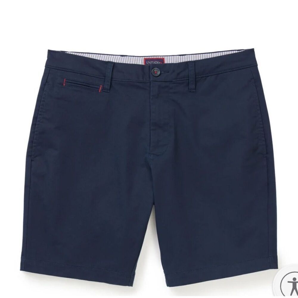 Untuckit navy minimalist basic size 38 normcore chino shorts